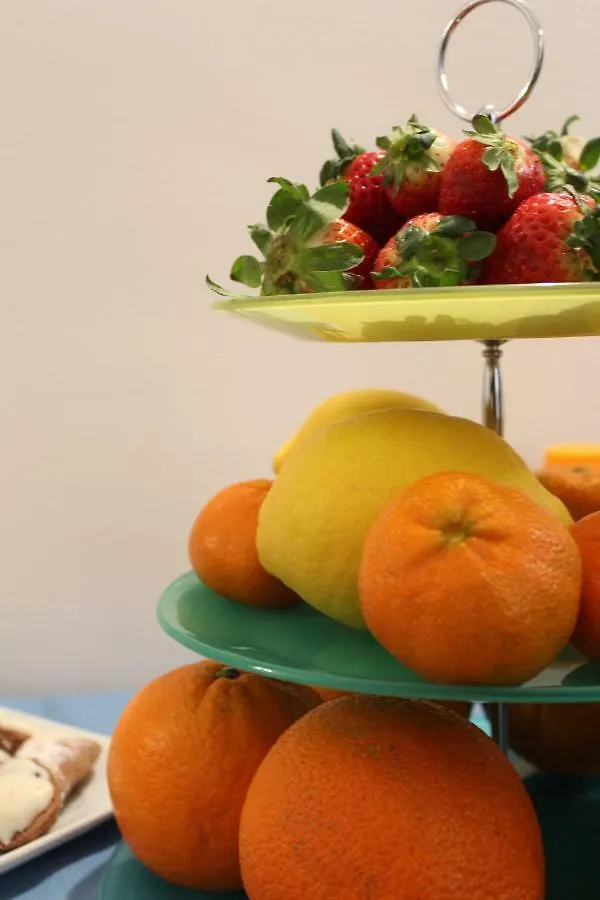 *** Bed & Breakfast B&B Teatro Palermo Italien